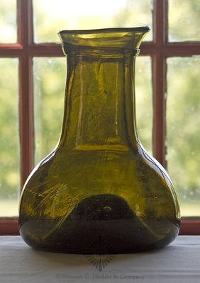 Wide Mouth Onion Bottle, Similar in form and construction to AG plate 110